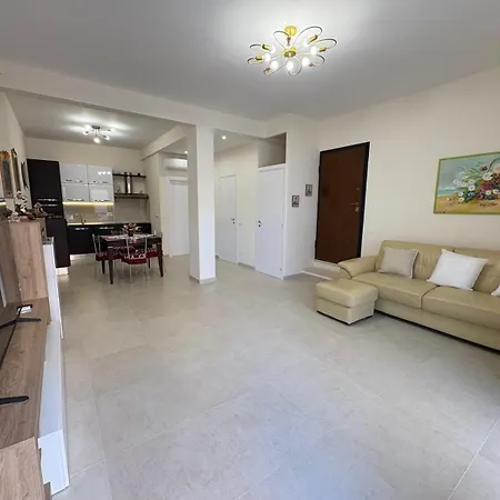 Residenza Orchidea 別荘 タルクイーニア