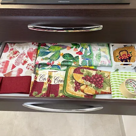 別荘 Residenza Orchidea タルクイーニア